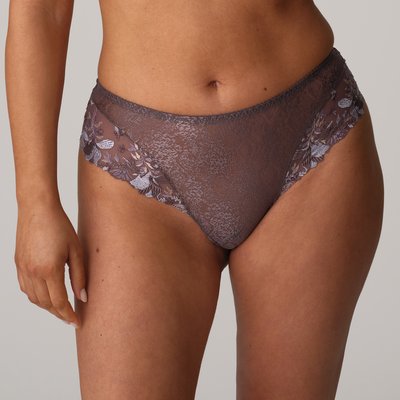 String luxueux MOHALA PRIMADONNA
