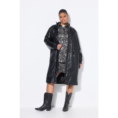 Manteau en simili. Cordon de serrage à la STUDIO UNTOLD