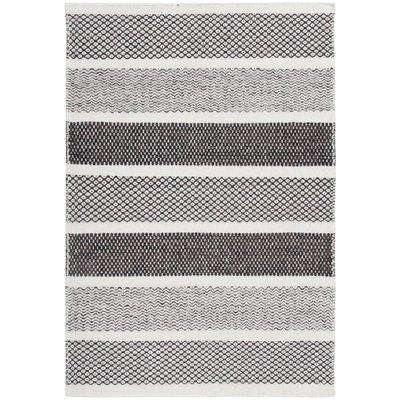 Tapis style scandinave Trondheim tissé main THEKO