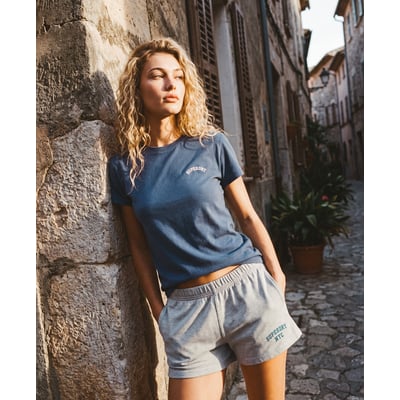 Athletic Essentials Short coupe ajustée SUPERDRY