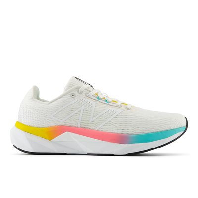 Baskets FuelCell Propel v5. NEW BALANCE