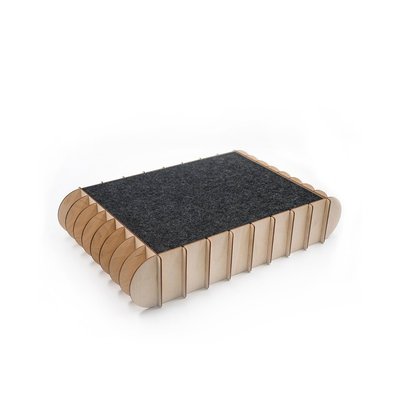 Lit chat en bois avec griffoir feutrine, LORD BAGANE