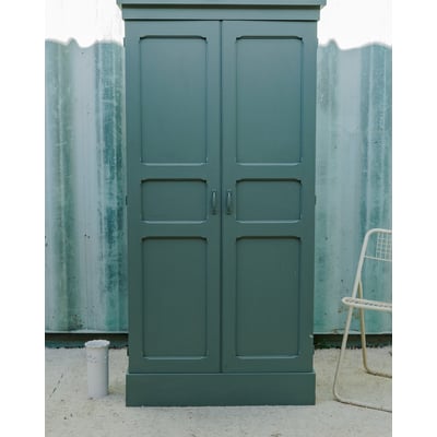 Armoire en bois vert Blandine N°527 - Bon état DEBONGOUT