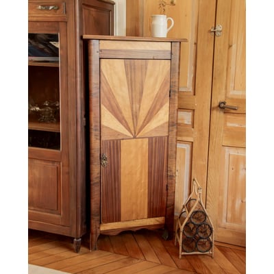 Armoire encoignure en bois marqueté Magda N°732 - Bon état DEBONGOUT
