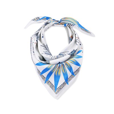 Petit foulard polyester recyclé effet soyeux imprimé COMETE WILD