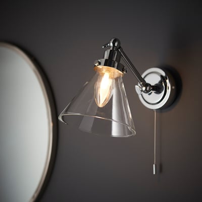Fairfield Adjustable Bathroom Wall Light ÉDITÉ