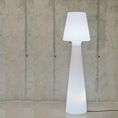 Lampadaire extérieur Polypropylène LOLA NEWGARDEN