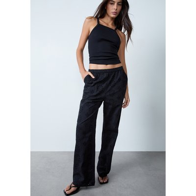 Pantalon coupe droite en broderie anglaise CARLA BROD ETAM
