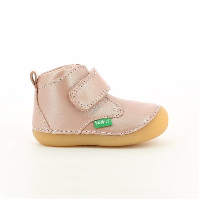 Chaussures premiers pas en cuir à scratch Sabio KICKERS
