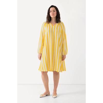 Robe trapèze à rayures et décolleté en V. ULLA POPKEN