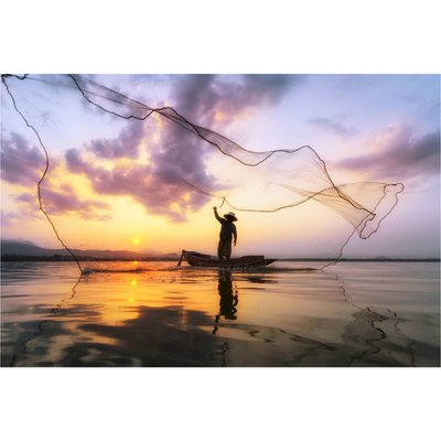 tableau mural pêcheur au filet ambiance coucher de soleil RECOLLECTION