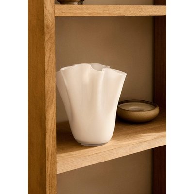 Vase irrégulier en verre soufflé à la main MANGO HOME