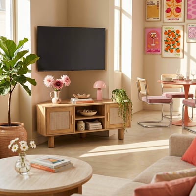 Meuble TV d'angle effet bois et cannage 120 cm en rotin synthétique style bohème, ADAM OVIALA