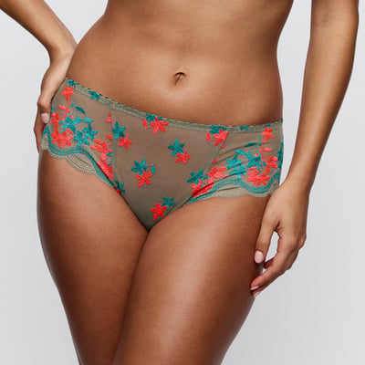 String luxueux CALA LUNA PRIMADONNA
