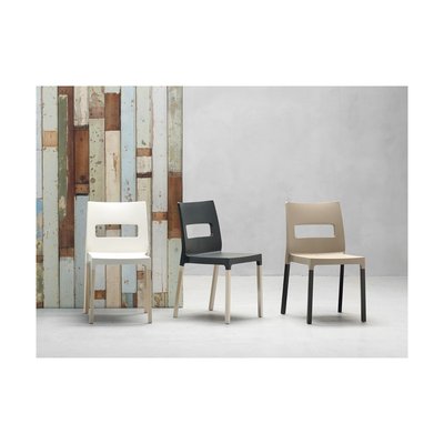 Lot 2 chaises NATURAL MAXI DIVA pieds bois SCAB DESIGN