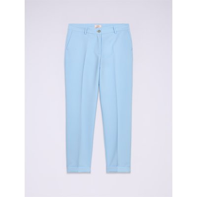 Pantalon cigarette réalisé en tissu technique OLTRE