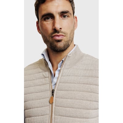 Gilet sans manches matelassé en laine mérinos 2 fils ACROSS