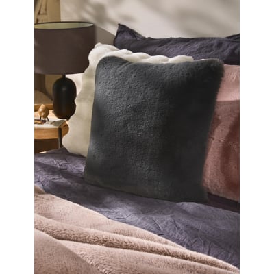 Housse de coussin DAVE BENUTA 