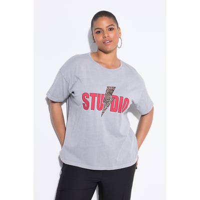 T-shirt oversize. Manches courtes. Motif STUDIO UNTOLD