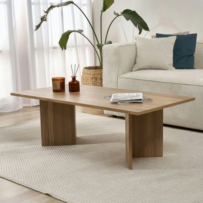 Table basse moderne effet chêne huilé - pieds en V MARFA PIER IMPORT