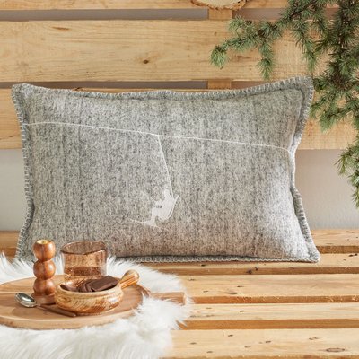 Coussin déhoussable rectangulaire brodé en flanelle HORS PISTE TODAY