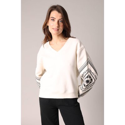 Sweat en molleton doux & manches longues ballons décorées de motifs brodés NERIKA DEELUXE