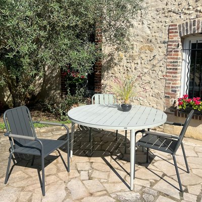 Table de jardin ronde en aluminium gris poudré Ø 130 cm STOCKHOLM PIER IMPORT
