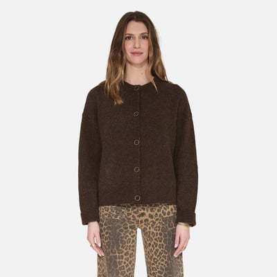 Pull KAZAN MKT STUDIO