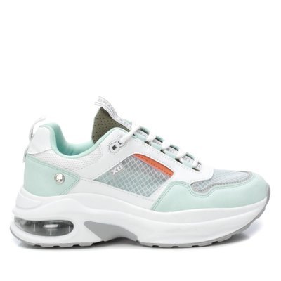 Chaussures de sport avec lacets réglables XTI