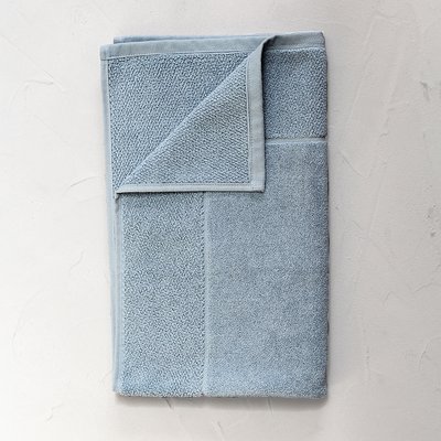 Tapis de bain 800gr/m ? ENVIE SYLVIE THIRIEZ