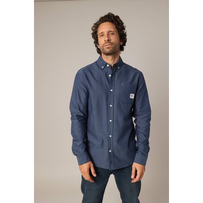 Chemise unie avec poche plaquée ornée d’un patch signature. NAOKO DEELUXE
