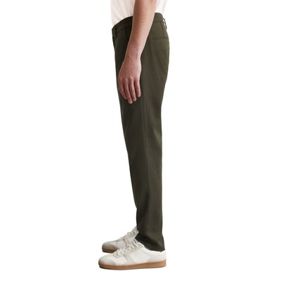 Chino modèle Stig shaped en mélange de coton bio et de lyocell MARC O'POLO