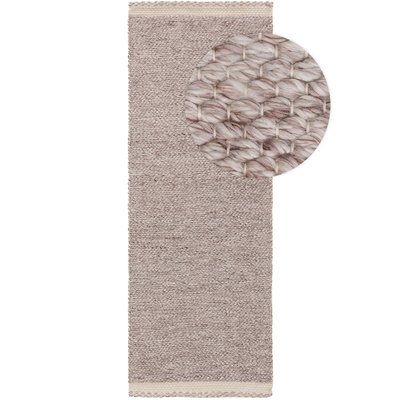 Tapis fabriqué à partir de matériaux recyclés tissé main KIAH BENUTA 