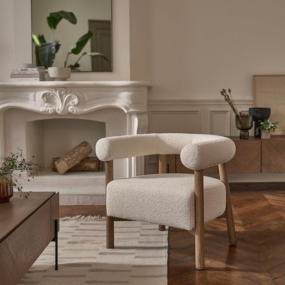Fauteuil rond en chêne massif et tissu bouclette écrue  DUNE BERAH GETAH