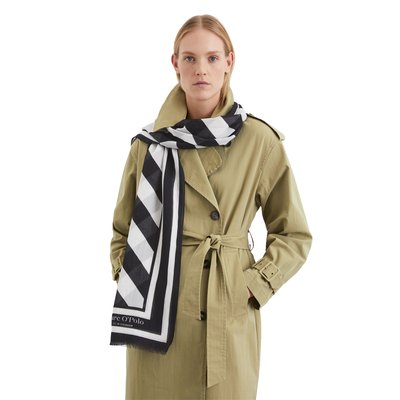 Foulard à l'imprimé allover avec TENCEL™ Lyocell MARC O'POLO