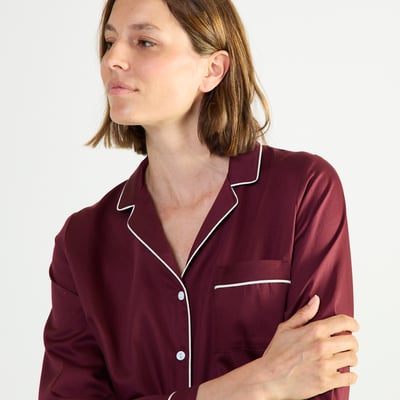 Pyjama col tailleur en satin ESSENTIEL UNI LAURENCE TAVERNIER