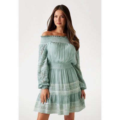 Mini Robe Encolure Bardot Soie Mélangée GUESS