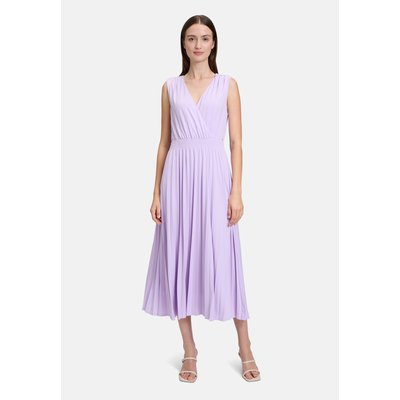 Robe plissée sans manches BETTY & CO