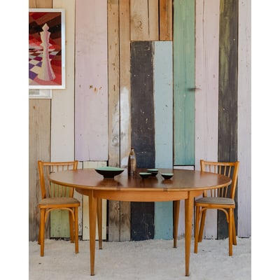 Table à manger ovale en bois Karla N°1199 - Bon état DEBONGOUT