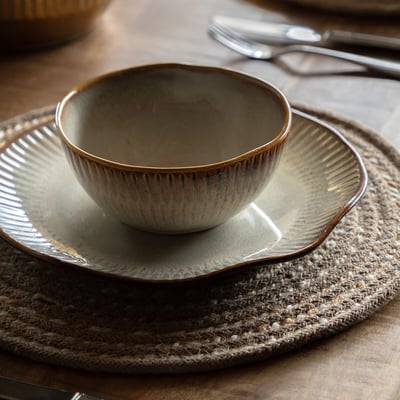 Set of 4 Harville Ridged Bowls in Stone ÉDITÉ