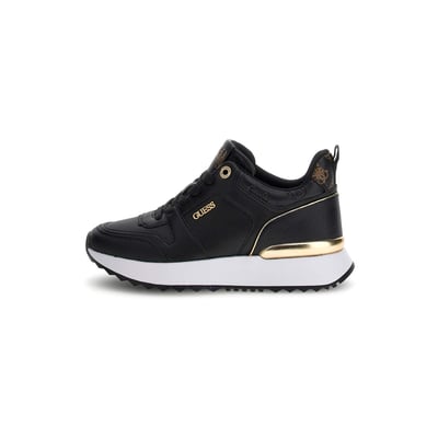 Sneaker Kaddy Détails Logo GUESS
