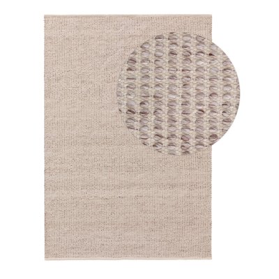 Tapis fabriqué à partir de matériaux recyclés tissé main NYSSA BENUTA 