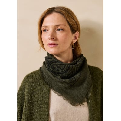 Carré en laine et soie imprimé LA FEE MARABOUTEE