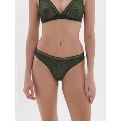 Tanga, COMÈTE SIMONE PERELE