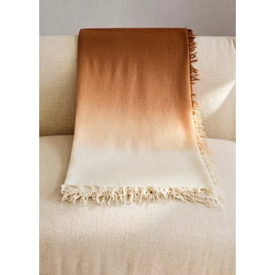 Couverture en laine effilochée motif dégradé MANGO HOME