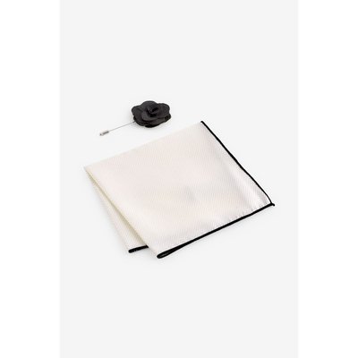Pochette et épingle de col mariage NEXT