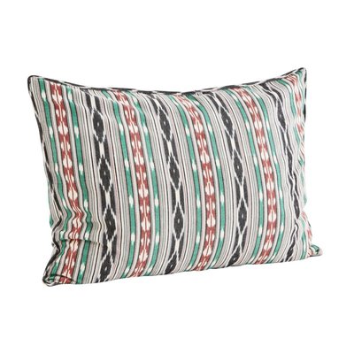 Housse coussin tissage ikat MADAM STOLTZ