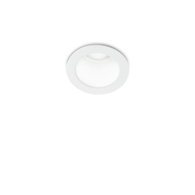 Spot    QUARK BOUTICA-DESIGN