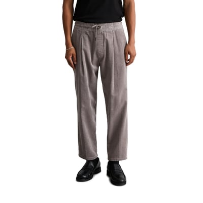 Pantalon en velours côtelé modèle Viggo, coupe décontractée et longueur raccourcie en pur coton biologique MARC O’POLO DENIM