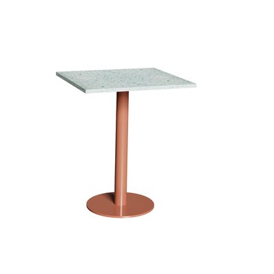Table à manger en plastique recyclé carré LES GAMBETTES